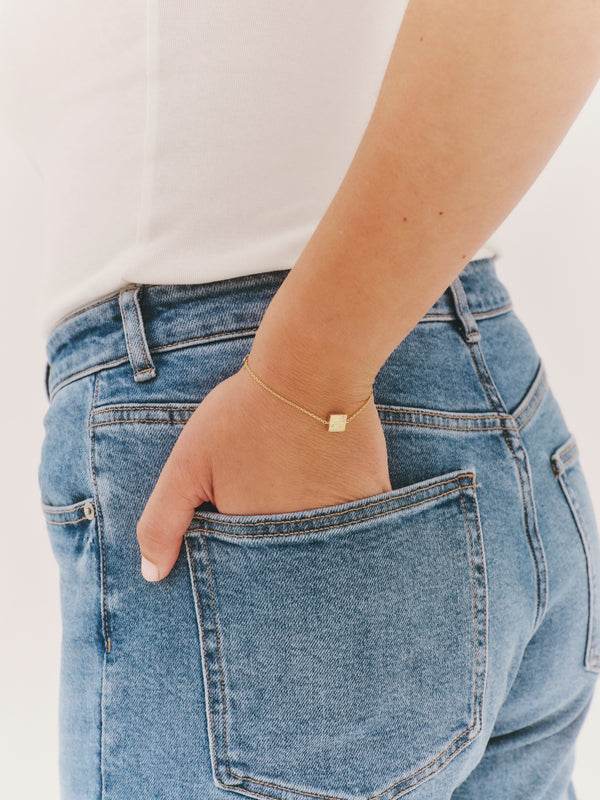 'LET IT GO CHARM' FIXED CHARM BRACELET